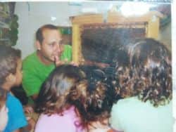 כוורת דבורים שקופה